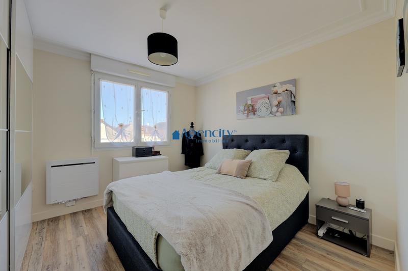 Duplex - 98 m² - 4 pièces