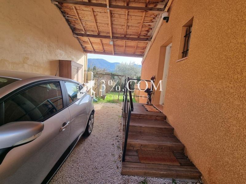 Villa - 101 m² - 4 pièces