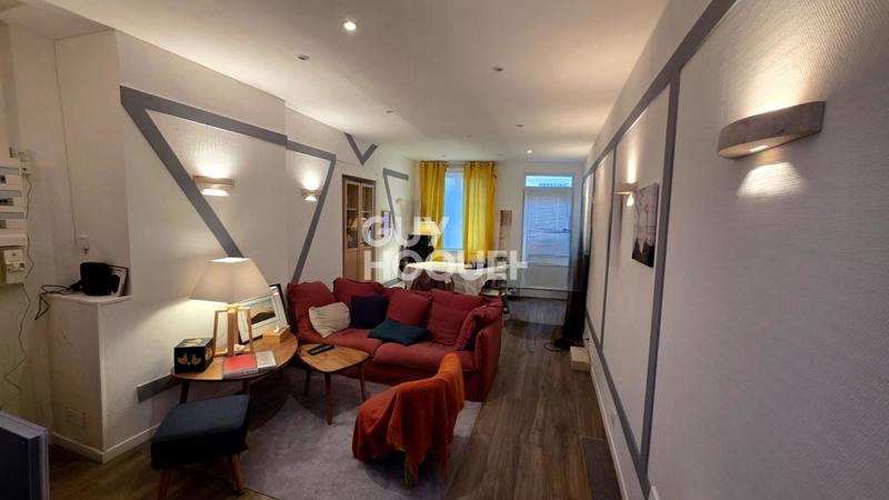 Maison - 95 m² - 3 pièces