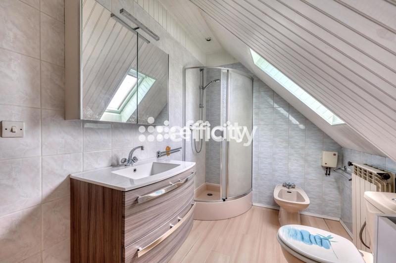 Maison - 114 m² - 5 pièces