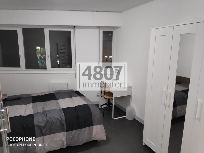 Appartement - 80 m² - 5 pièces