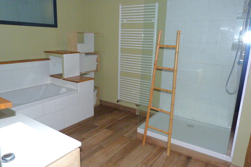 Maison - 170 m² - 10 pièces