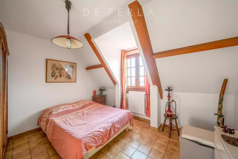 Villa - 357 m² - 7 pièces