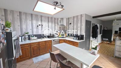 Maison - 89 m² - 5 pièces