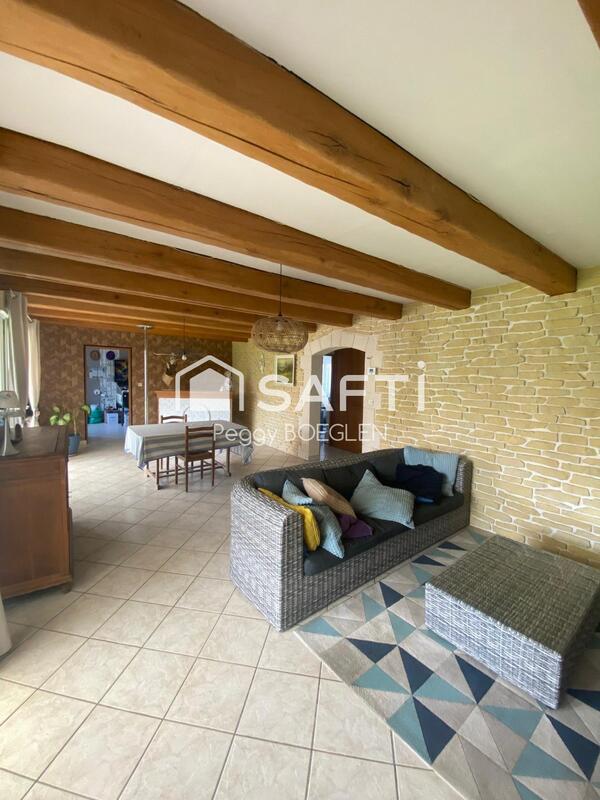 Maison - 132 m² - 10 pièces