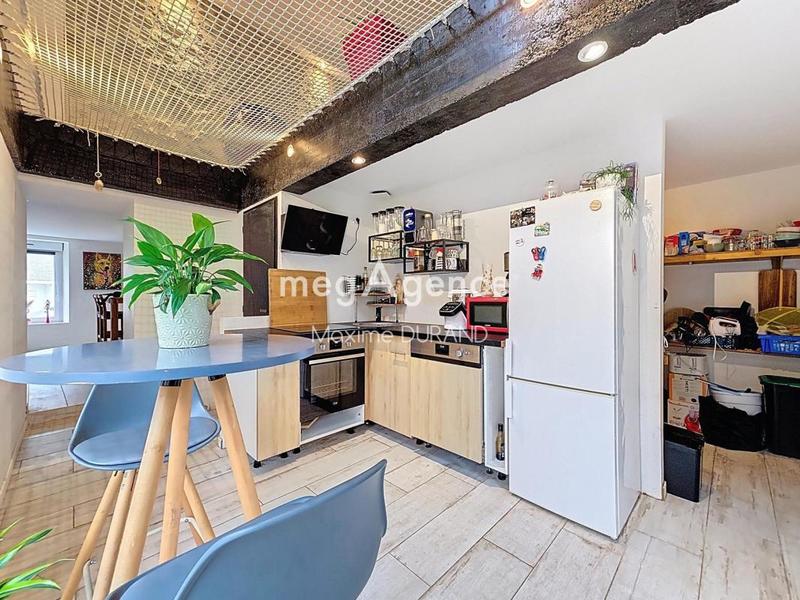 Maison - 102 m² - 4 pièces