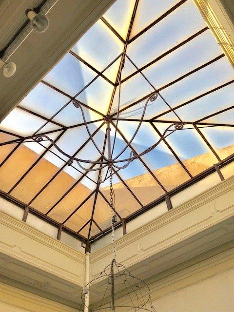 Immeuble mixte - 997 m²