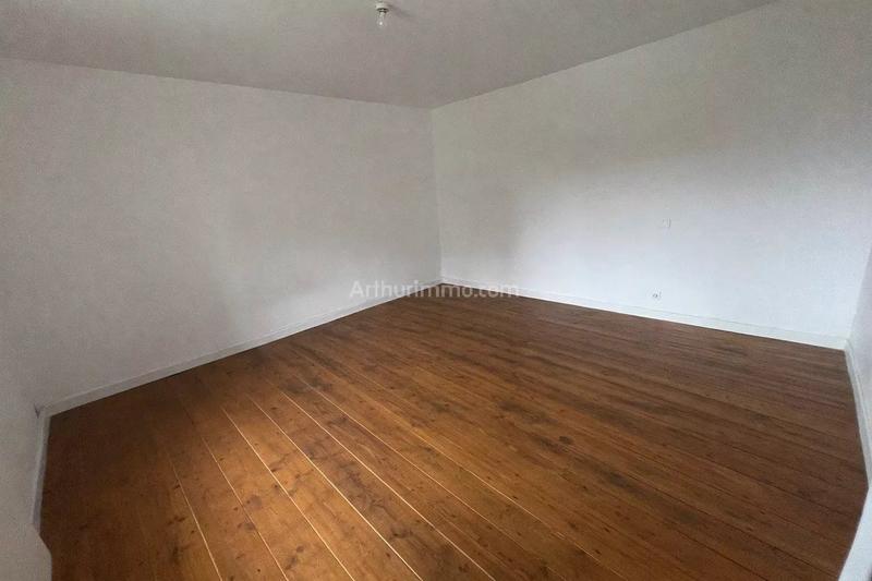 Maison - 97 m² - 4 pièces