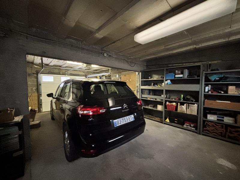 Maison - 99 m² - 5 pièces