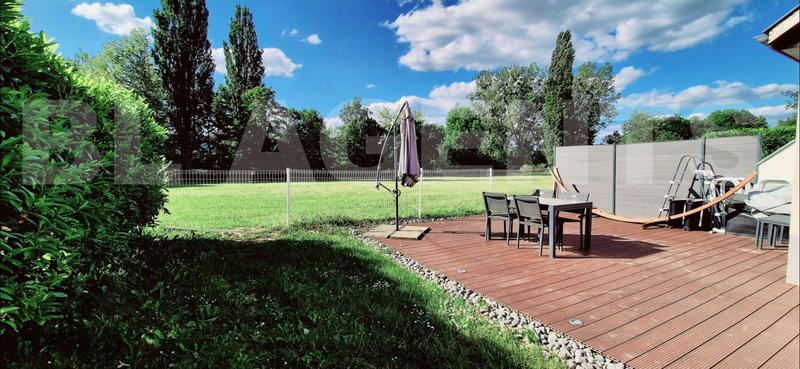 Maison - 105 m² - 5 pièces