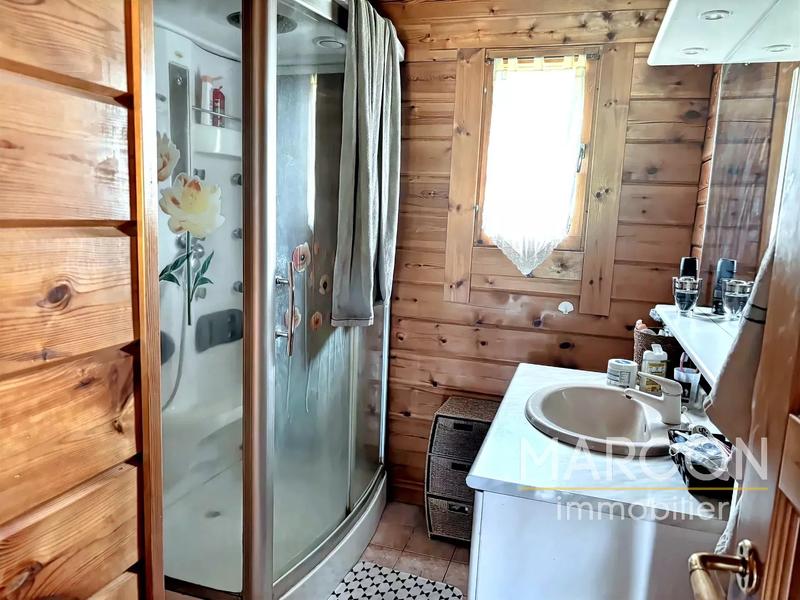 Châlet - 127 m² - 7 pièces