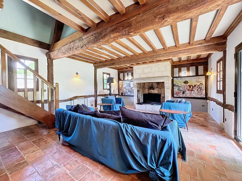 Maison - 150 m² - 5 pièces