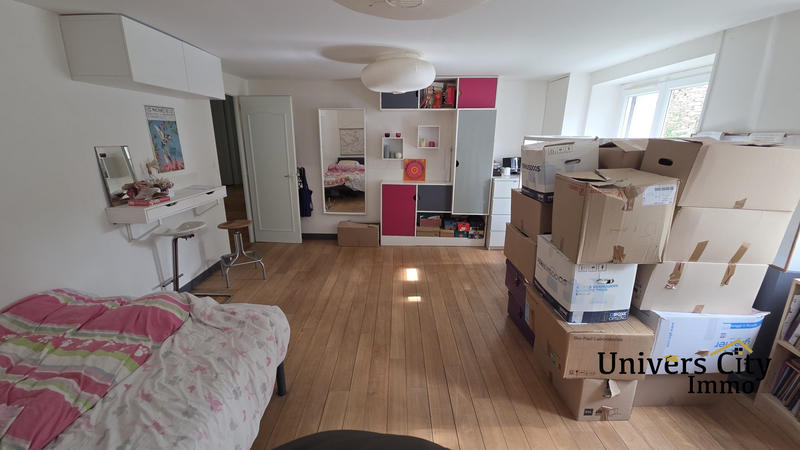 Maison - 151 m² - 3 pièces