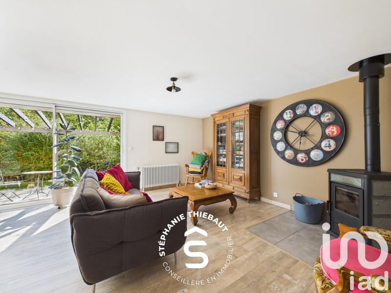 Maison - 212 m² - 8 pièces