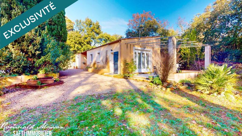 Maison - 240 m² - 9 pièces