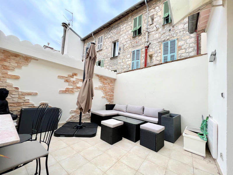 Appartement - 61 m² - 2 pièces