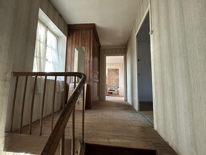 Maison - 251 m² - 10 pièces