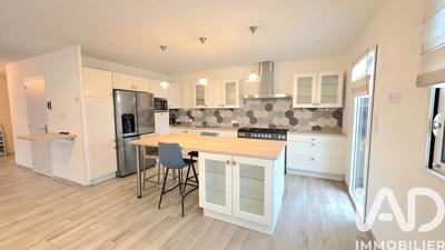 Maison - 146 m² - 5 pièces