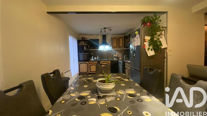 Maison - 97 m² - 4 pièces