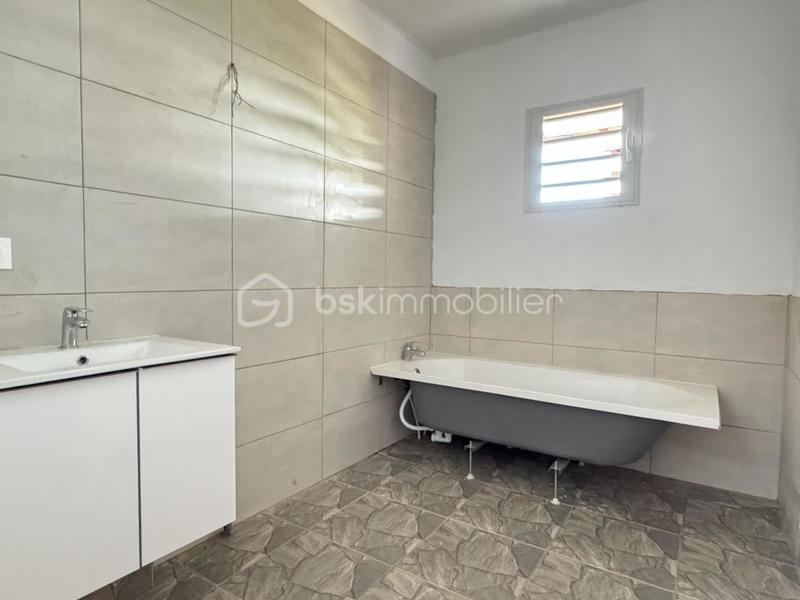 Maison - 150 m² - 5 pièces