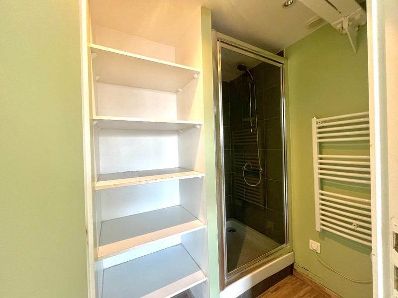 Loft - 92 m² - 4 pièces