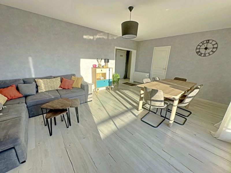 Appartement - 74 m² - 3 pièces