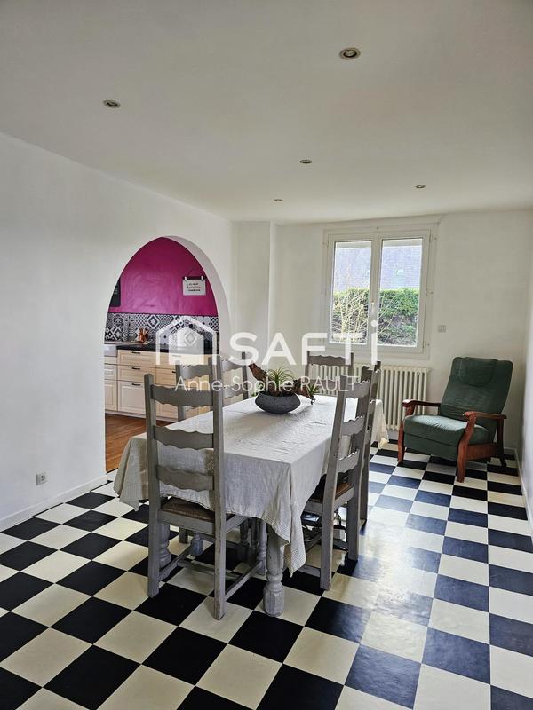 Maison - 127 m² - 6 pièces