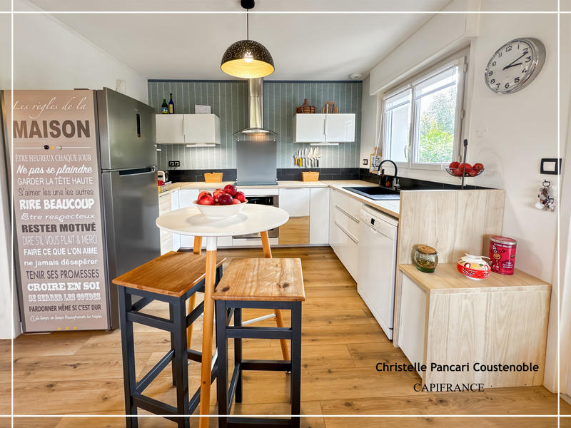 Maison - 138 m² - 6 pièces