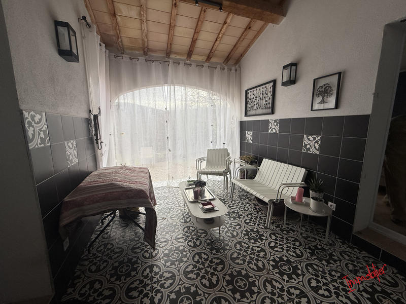 Maison - 185 m² - 7 pièces