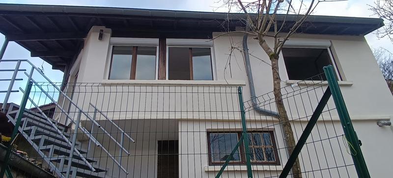 Maison - 80 m² - 3 pièces