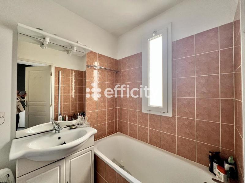 Appartement - 49 m² - 2 pièces