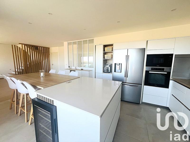 Maison - 178 m² - 5 pièces