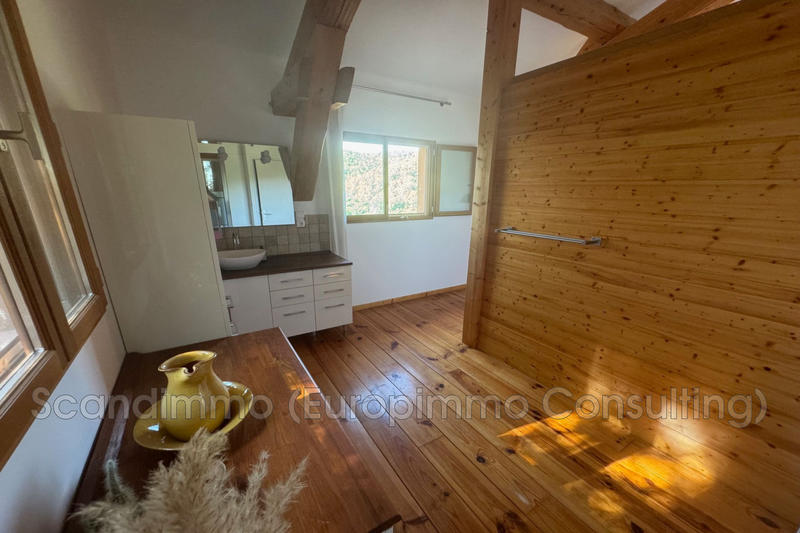 Maison - 169 m² - 7 pièces