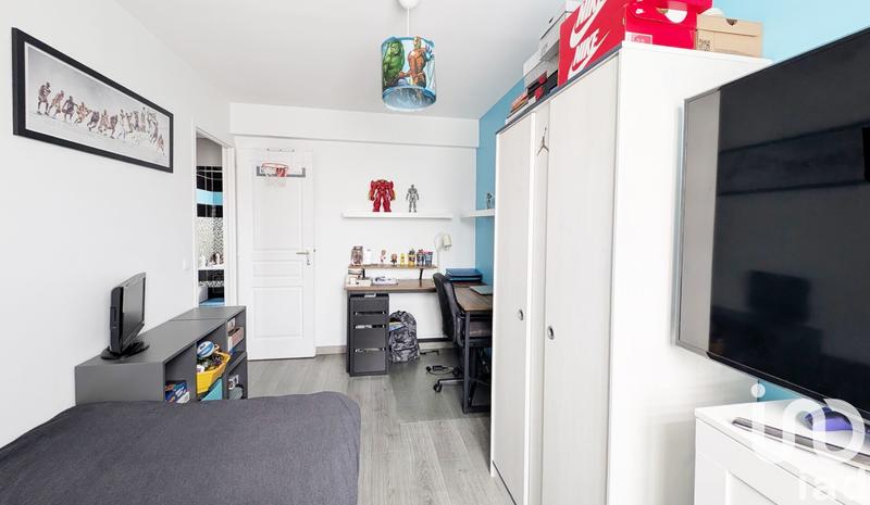 Maison - 84 m² - 5 pièces