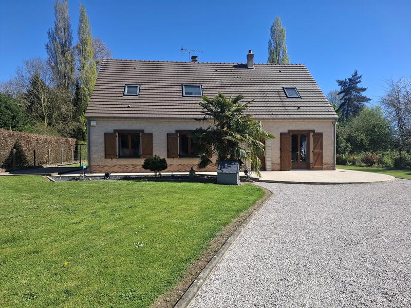 Maison - 155 m² - 6 pièces