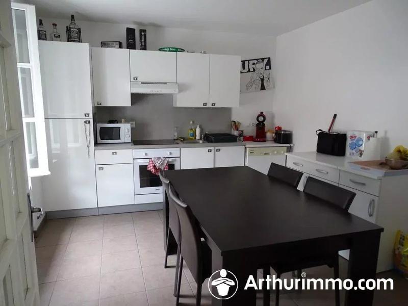 Appartement - 70 m² - 3 pièces