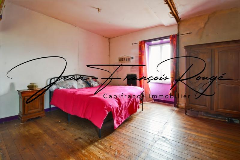 Maison - 357 m² - 10 pièces