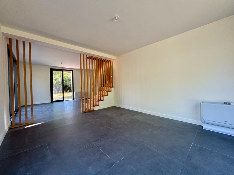 Maison - 141 m² - 5 pièces