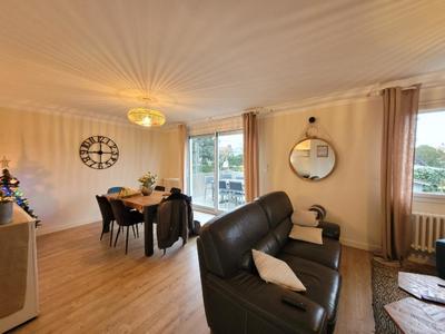 Maison - 87 m² - 5 pièces