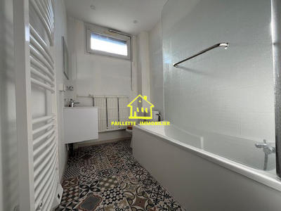 Maison ancienne - 173 m² - 7 pièces