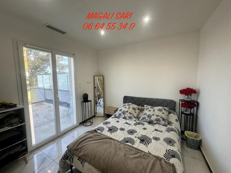 Villa - 90 m² - 5 pièces