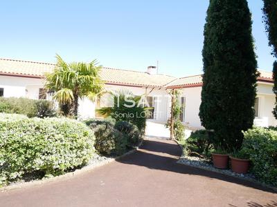 Villa - 199 m² - 7 pièces