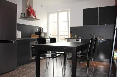 Chambre - 14 m² - 1 pièce