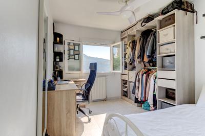 Appartement - 76 m² - 4 pièces