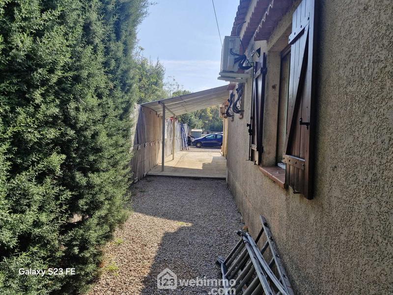 Villa - 90 m² - 4 pièces