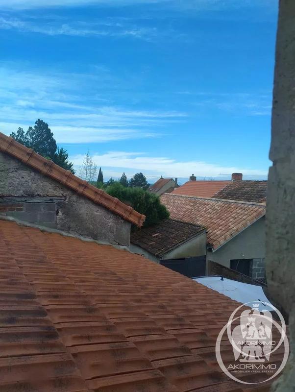 Maison - 198 m² - 8 pièces