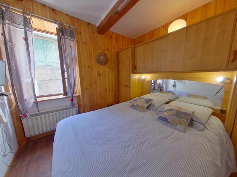 Maison - 80 m² - 5 pièces