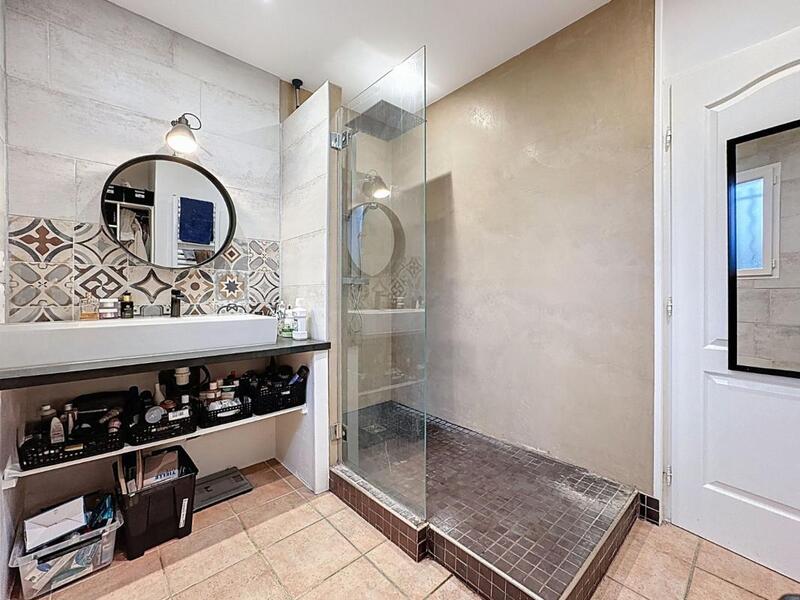 Maison - 151 m² - 6 pièces