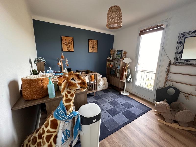 Appartement - 82 m² - 3 pièces