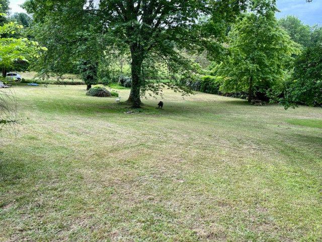 Maison traditionnelle - 217 m² - 7 pièces